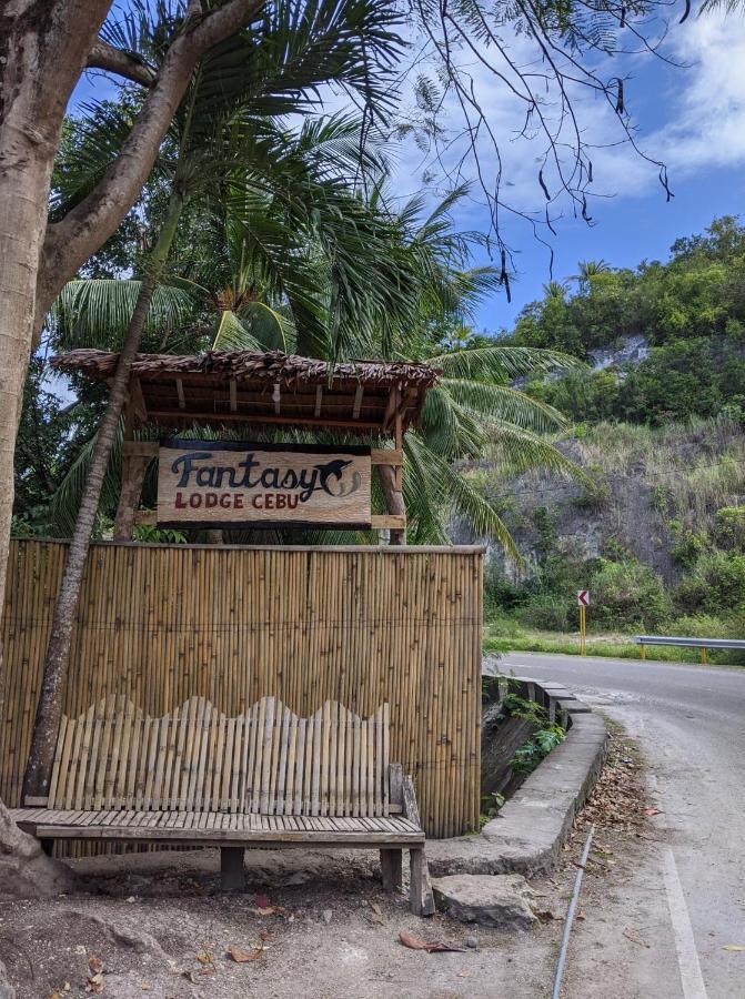 Fantasy Lodge Samboan Exterior photo